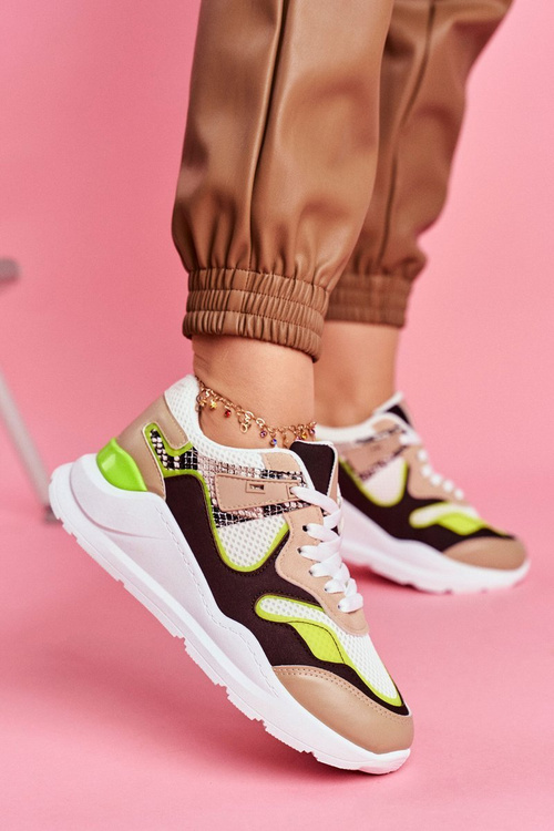 Жіноче спортивне взуття Кросівки White Freak