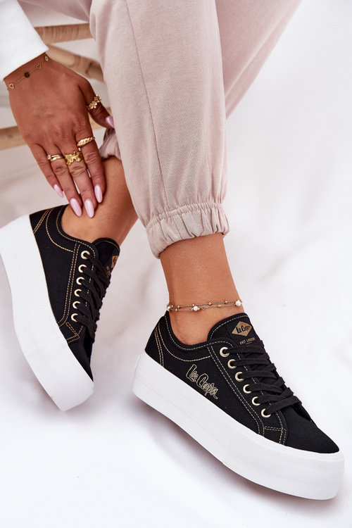 Жіночі тканинні кросівки на платформі Lee Cooper LCW-25-31-3431L чорні