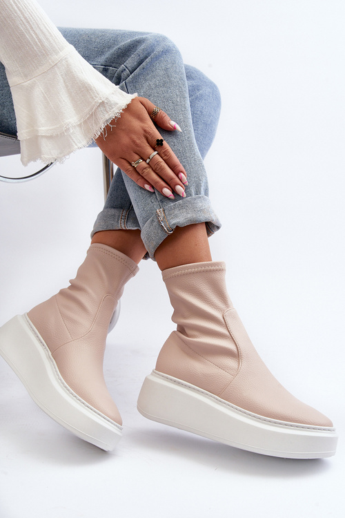 Жіночі шкіряні ботильйони Zazoo 3395 на масивній платформі бежеві