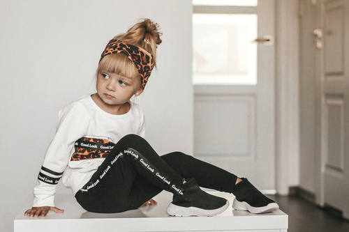 Взуття дитяче високе чорне Viki