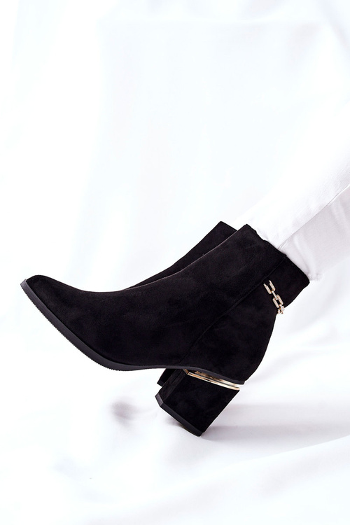 Жіночі замшеві чоботи на каблуці чорні One Step