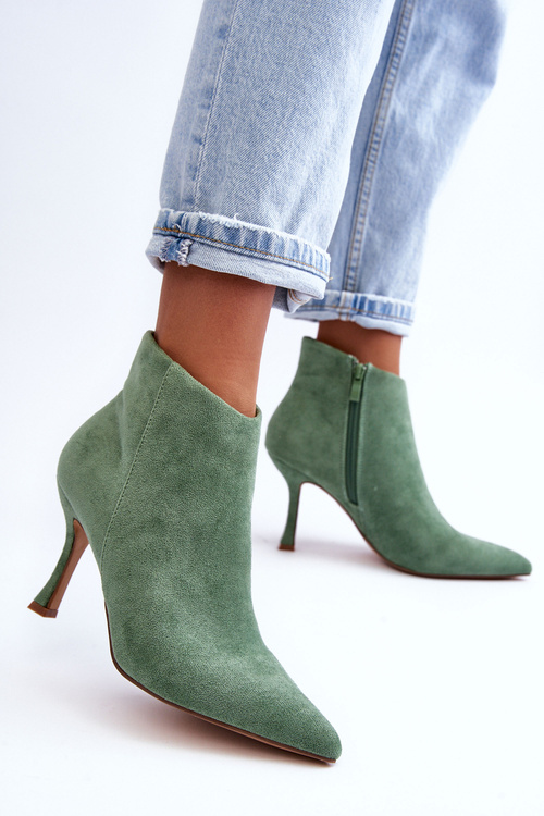 Жіночі замшеві чоботи на підборах Зелені Merisa