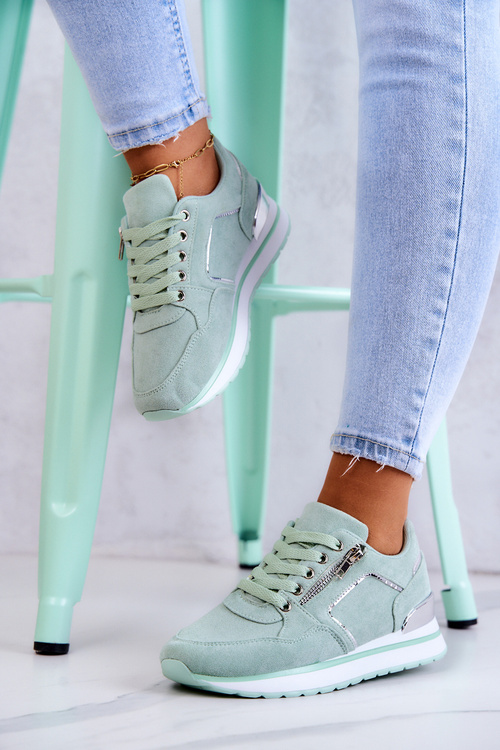 Замшеве спортивне взуття на платформі світло-зеленого кольору