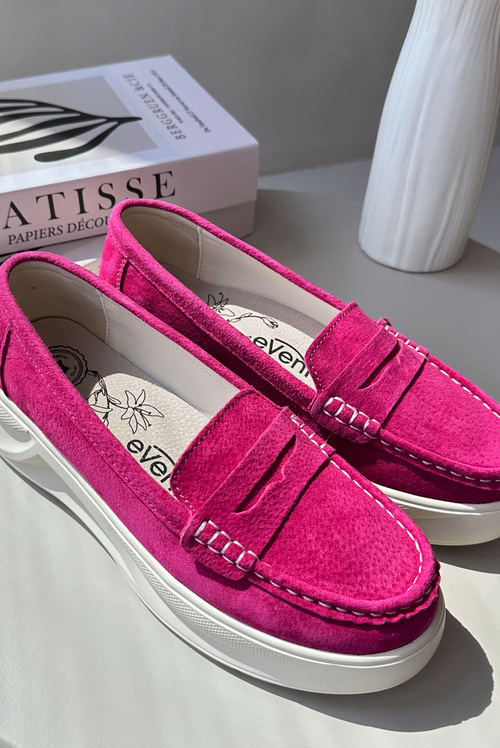 Замшеві жіночі мокасини Fuchsia Filidia
