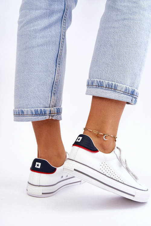 Жіночі кросівки на липучці Big Star LL274A207 білі