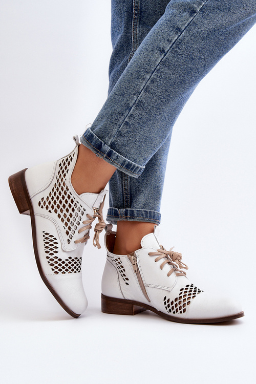 Чоботи шкіряні з вирізом Zazoo 2704 Білі