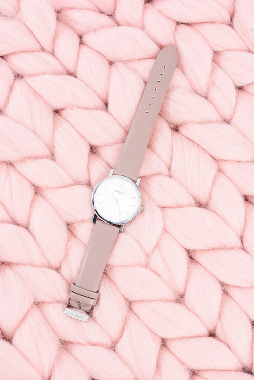 Класичний шкіряний жіночий годинник Ernest Dirty Pink