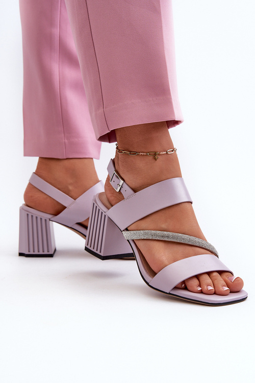 Жіночі елегантні босоніжки на шпильці фіолетові D&A MR38-549