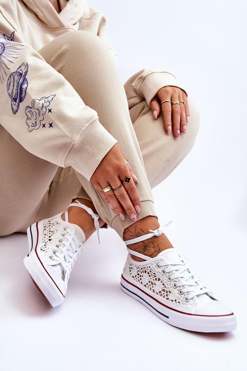 Жіночі мереживні текстильні кросівки White Fergo