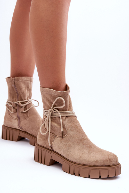 Жіночі замшеві чоботи зі шнурівкою бежеві Lineanor