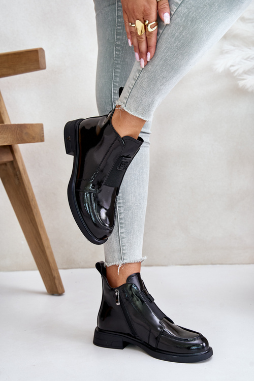 Жіночі шкіряні лакові ботильйони на блискавці D&A JC42-24 чорні