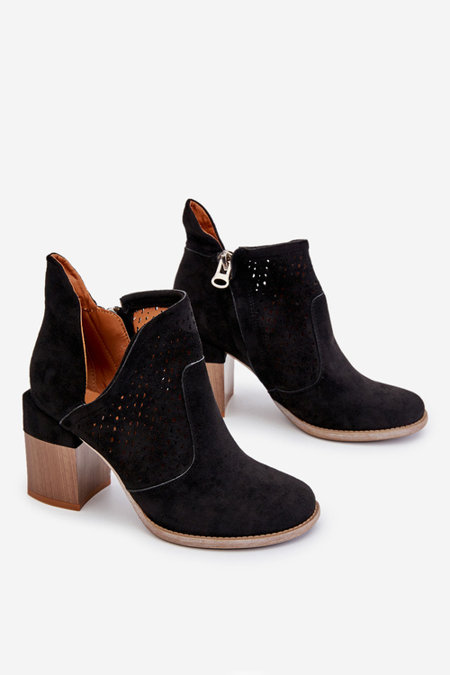 Чорні вирізані замшеві чоботи Layne