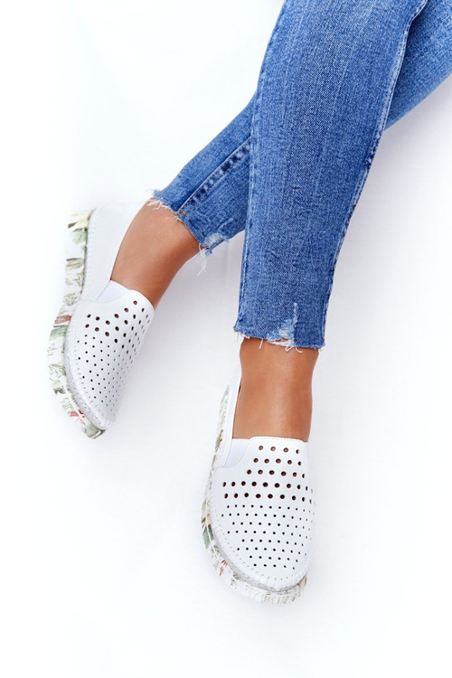 Ажурні шкіряні слипони Maciejka Білі 03512B-11