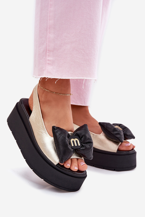 Жіночі шкіряні сандалі на платформі з бантом CheBello 4641 золотисто-чорні