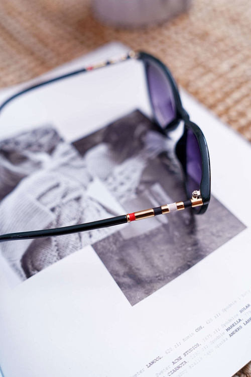 Чорно-зелені сонцезахисні окуляри Prius PR-V13