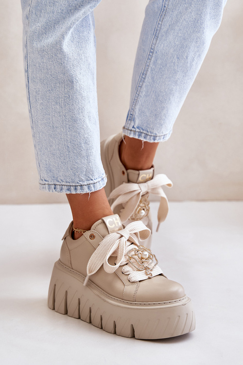 Жіночі кросівки на масивній підошві з золотистим декором CheBello 4530 Beige