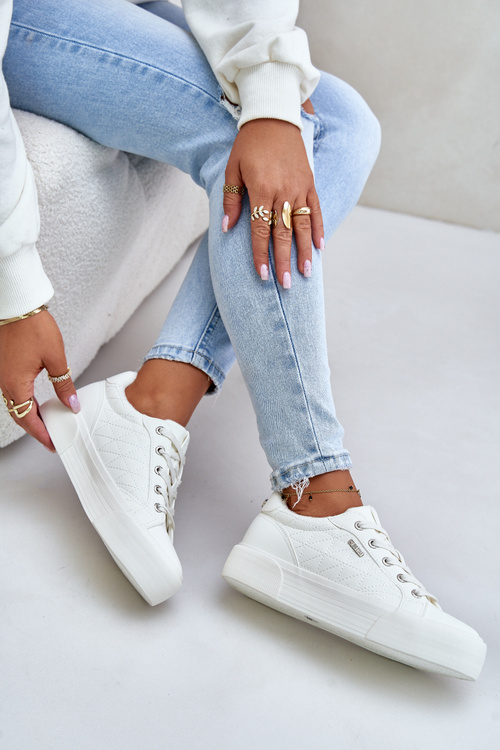 Жіночі кросівки на платформі утеплені Big Star OO274A464 білі