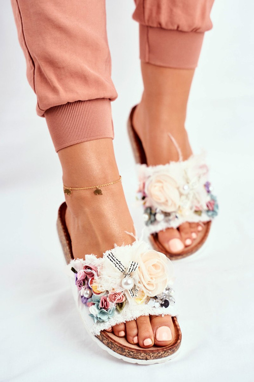 Жіночі гірки з квітами White Enrissa