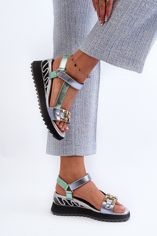 Жіночі босоніжки на танкетці D&A CR954 Зелені