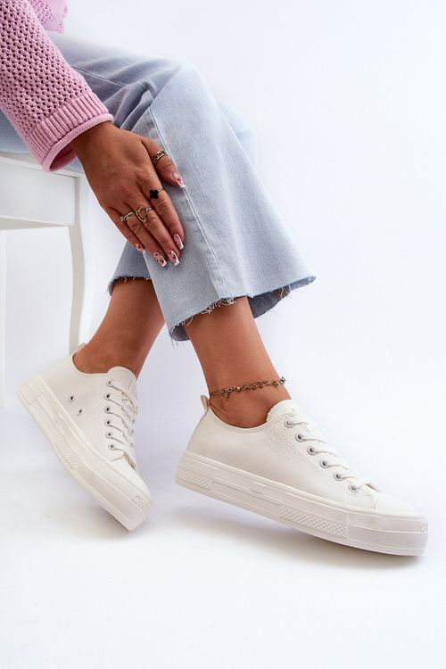 Жіночі кросівки Big Star NN274853 Білі