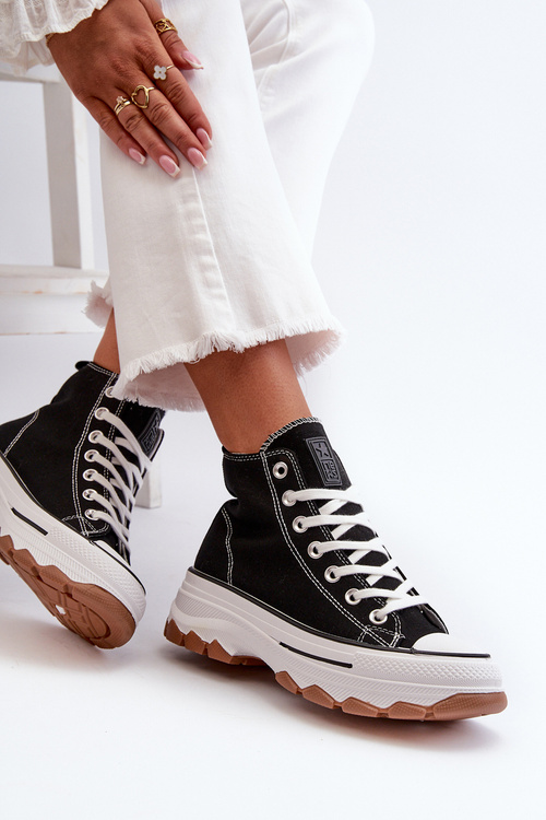 Чорні високі жіночі кросівки на платформі Valvia