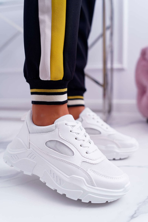 Спортивні жіночі туфлі на товстій підошві білі HighStep