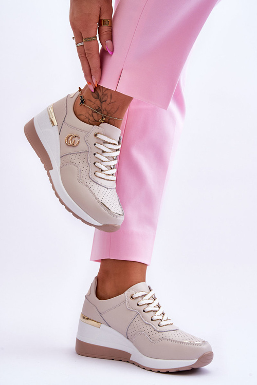 Жіночі шкіряні кросівки на танкетці бежеві Rebeca