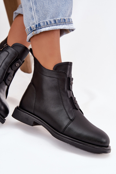 Шкіряні утеплені жіночі чоботи D&A MK52-026 Чорні