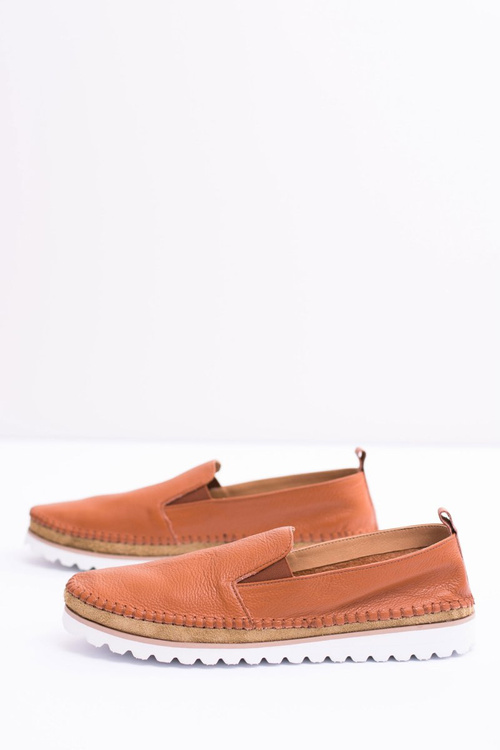 Коричневі чоловічі шкіряні мокасини Perlugo