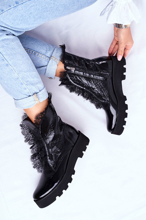 Чоботи жіночі лаковані шкіряні чорні Montegero