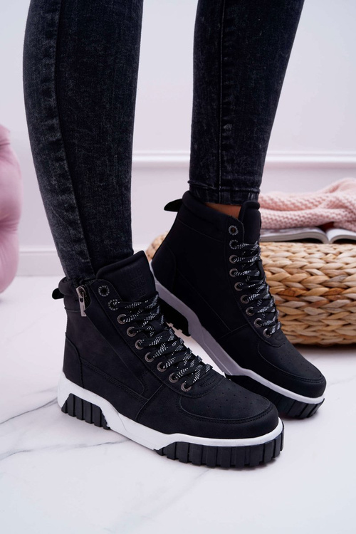 Жіноче спортивне взуття Big Star High Black EE274221