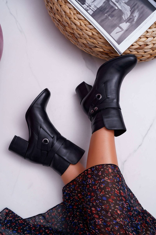 Жіночі шкіряні черевики чорні 1820 Laura Messi