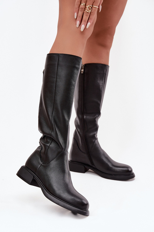 Шкіряні жіночі чоботи на низькому каблуці з підкладкою D&A JC52-837 Чорні