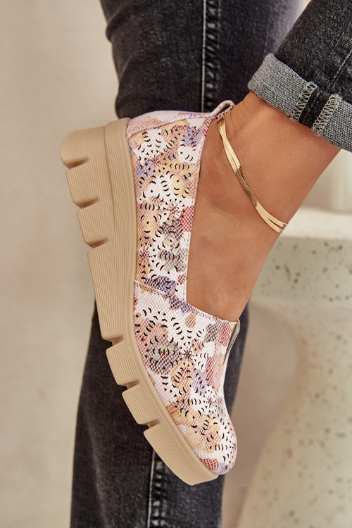 Жіноче Взуття З Ажурним Візерунком На Підборах Багатоколірне Лісвія