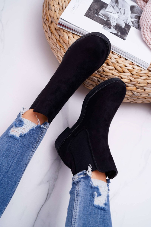 Жіночі замшеві чоботи на шпильці чорні 8BT35-0585