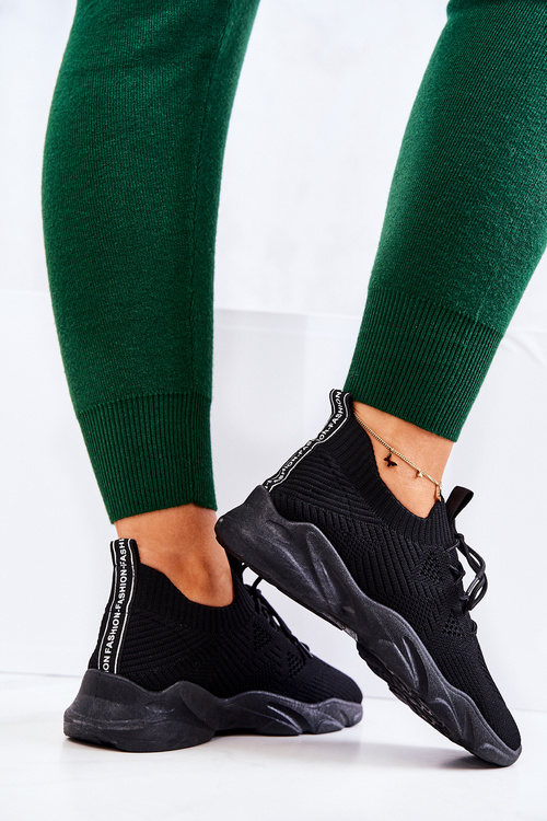 Спортивне взуття Кросівки Тканина чорна Nolene