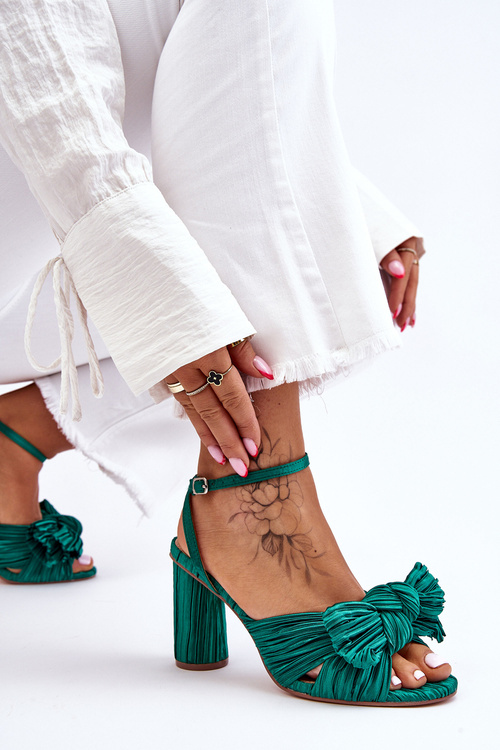 Модні босоніжки з бантом на підборах Green Callum