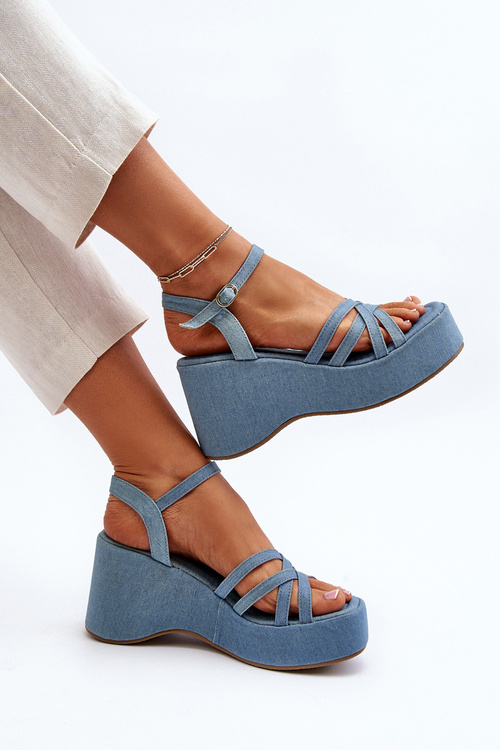 Сині босоніжки на платформі та танкетці Oporia