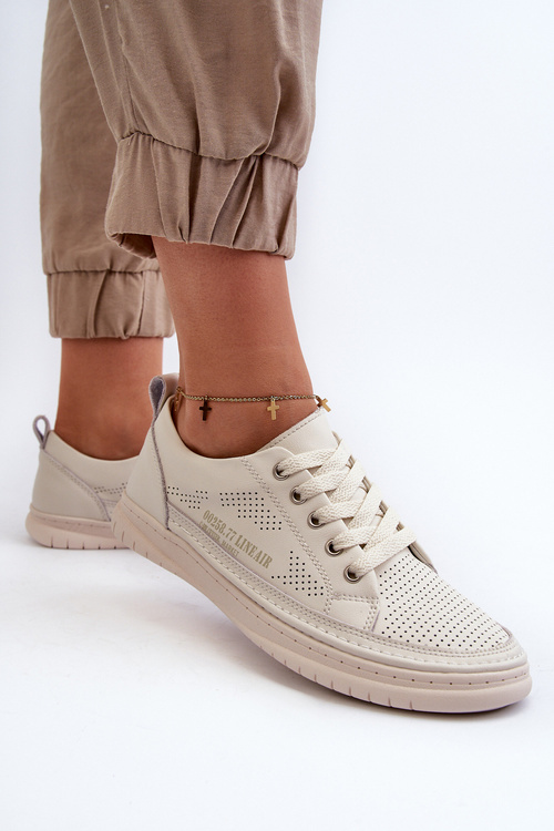 Жіночі шкіряні кросівки бежеві Cloesa