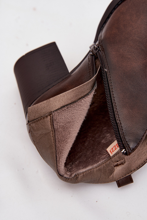 Ізольовані жіночі черевики на підборах із еко-шкіри шоколадні італійські