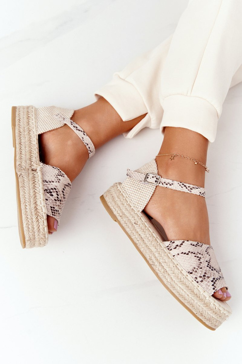 Босоніжки на плетеній платформі бежевого кольору зі змійкою Megara