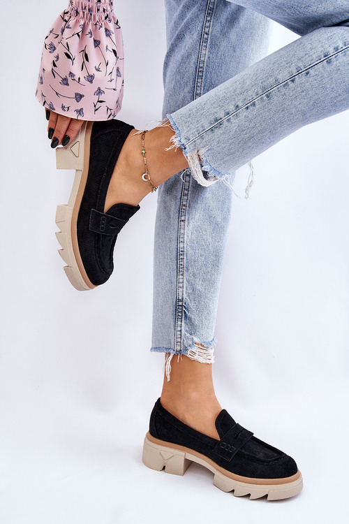 Жіночі лофери на підборах чорні Fletcher