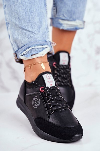 Жіноче спортивне взуття Кросівки Cross Jeans чорні GG2R4046C