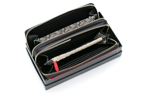 Великий жіночий червоний лакований гаманець Nobo