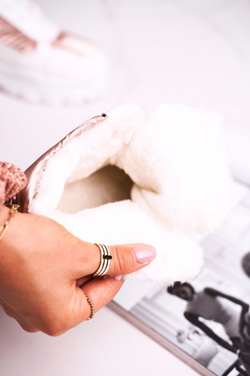 Жіночі зимові черевики з хутром White Euphoria