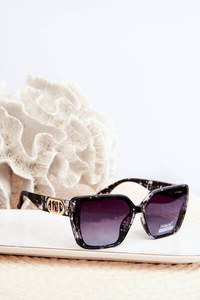 Жіночі сонцезахисні окуляри з декоративною деталлю UV400 чорного кольору