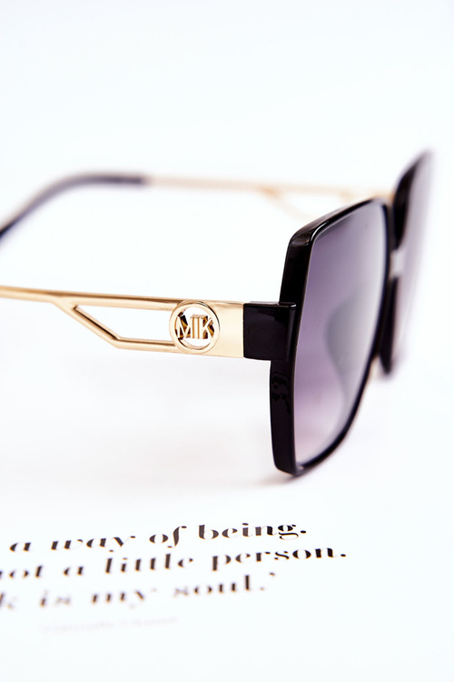 Класичні жіночі сонцезахисні окуляри M2352 Чорні