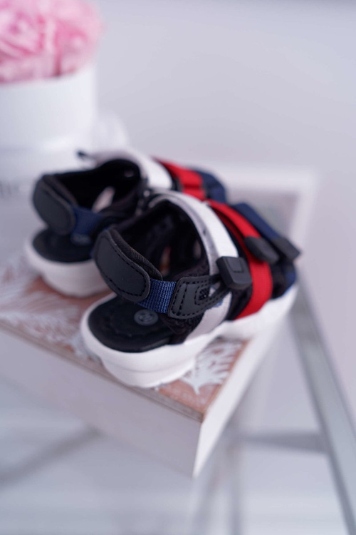 Дитячі босоніжки на липучці для дівчинки і хлопчика чорні Fima