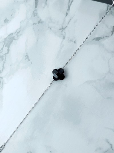 Жіночий срібний браслет-ланцюжок "Чорна конюшина" Мемфіс