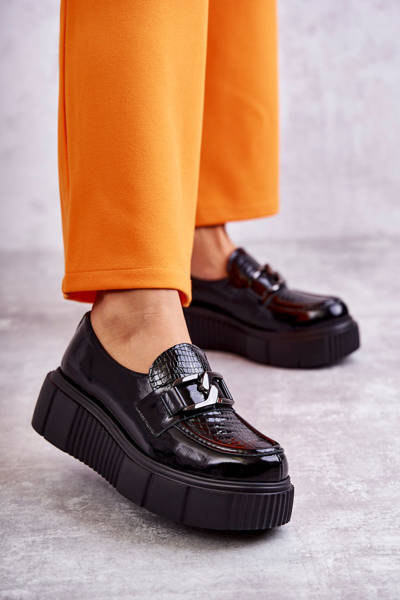 Модні шкіряні туфлі на платформі Black Marsol